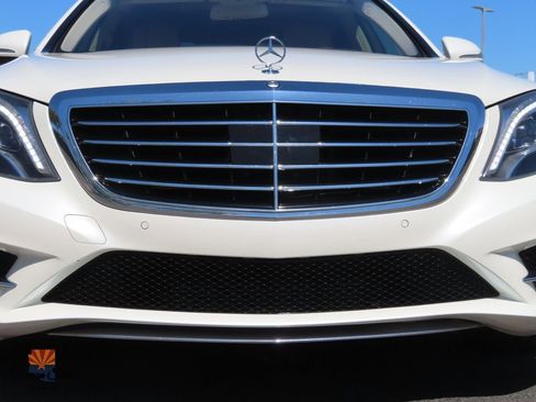 Used 2014 Mercedes-Benz S 550 4dr Sdn S 550 RWD w/ Sport Package image 38
