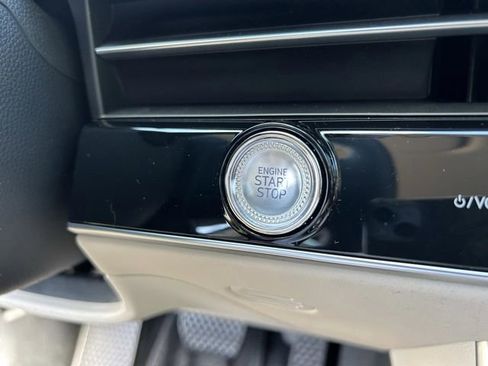 New 2026 Genesis GV70 2.5T AWD/4WD image 32