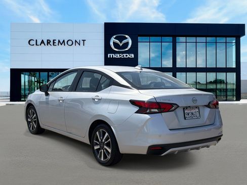 Used 2024 Nissan Versa SV FWD image 6
