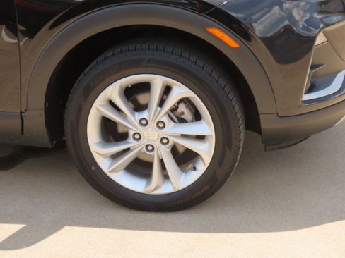 Used 2022 Buick Encore GX Preferred w/ Cold Weather Comfort Package AWD/4WD image 6