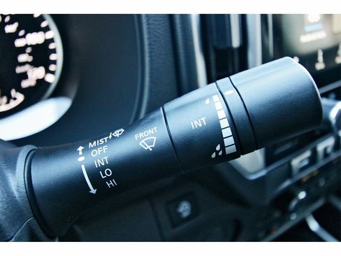 New 2026 Nissan Frontier SV w/ SV Convenience Package image 18