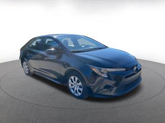 Used 2025 Toyota Corolla LE video 1