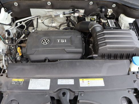Used 2021 Volkswagen Atlas S image 43
