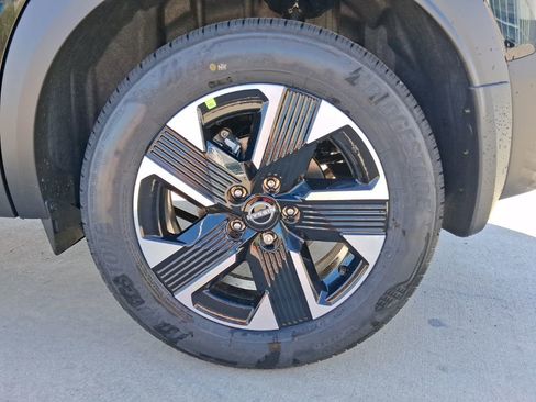 New 2026 Nissan Kicks SV w/ Cold Weather Package AWD/4WD image 23
