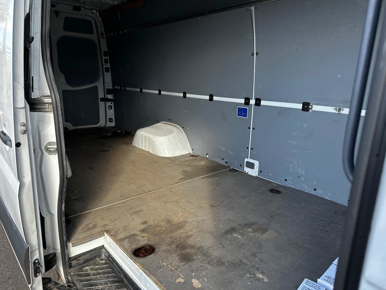 Used 2017 Mercedes-Benz Sprinter 3500 image 14