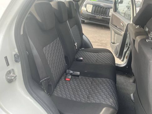 Used 2009 Suzuki SX4 AWD Hatchback image 26
