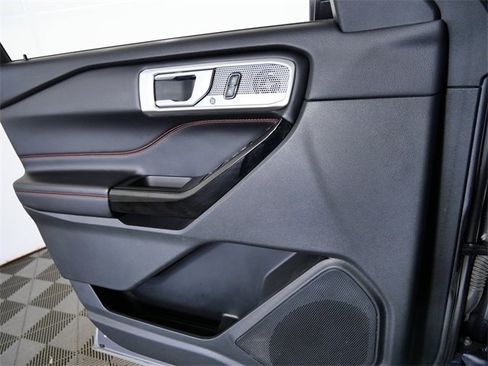 Certified 2023 Ford Explorer ST-Line image 25