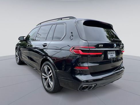 Used 2025 BMW X7 M60i AWD/4WD image 7