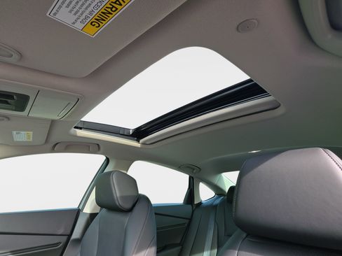 Used 2024 Honda Accord Touring image 30