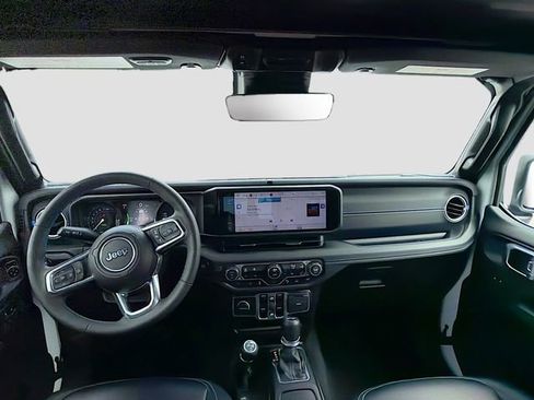 Used 2024 Jeep Wrangler High Altitude image 15