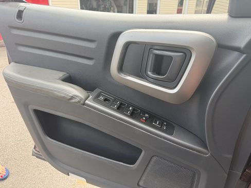 Used 2013 Honda Ridgeline RTL image 25