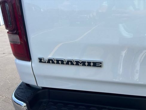 Used 2021 RAM 1500 Laramie AWD/4WD image 7