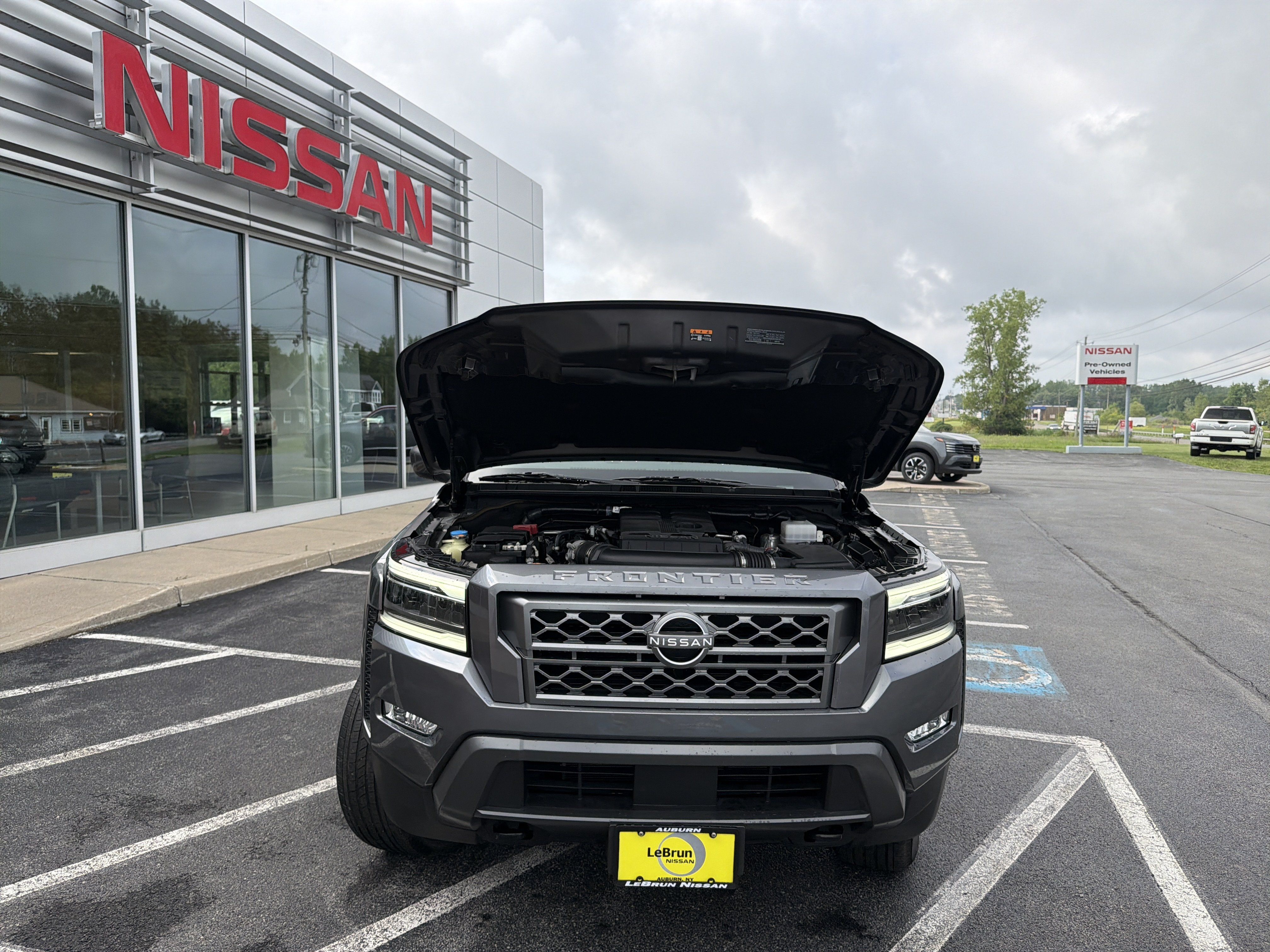 Certified 2023 Nissan Frontier SV w/ SV Premium Package AWD/4WD image 14
