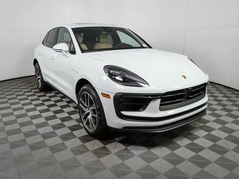 New 2026 Porsche Macan S AWD/4WD image 28