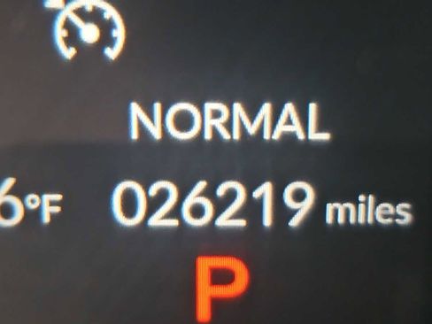 Certified 2023 Honda HR-V LX image 10