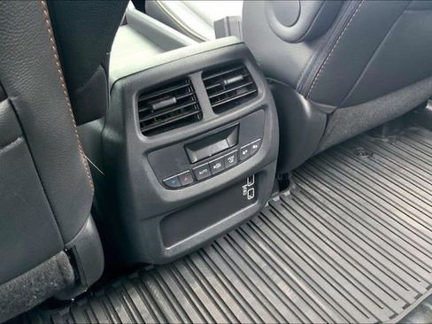 Used 2022 Honda Pilot TrailSport image 35