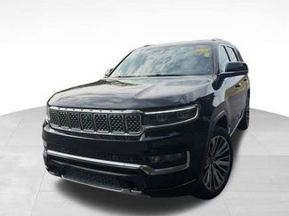 Used 2024 Jeep Grand Wagoneer Series III w/ HD Trailer Tow Package video 1