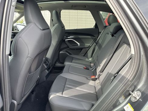 New 2026 Audi Q5 Prestige image 21