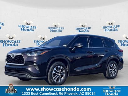 Used 2021 Toyota Highlander XLE