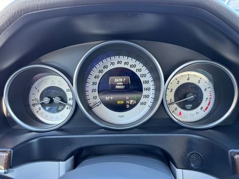 Used 2014 Mercedes-Benz E 350 4MATIC image 19