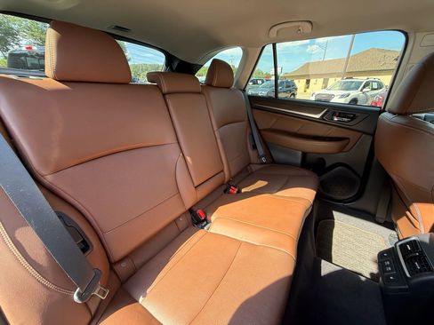 Used 2019 Subaru Outback 3.6R Touring w/ Popular Package #3A image 29