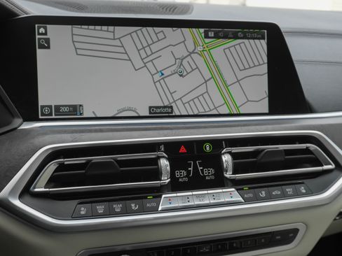 Certified 2022 BMW X5 xDrive45e image 21