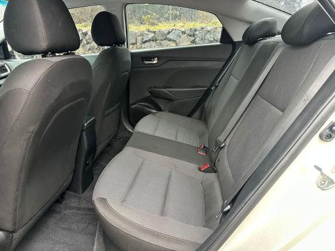 Used 2019 Hyundai Accent SEL image 11