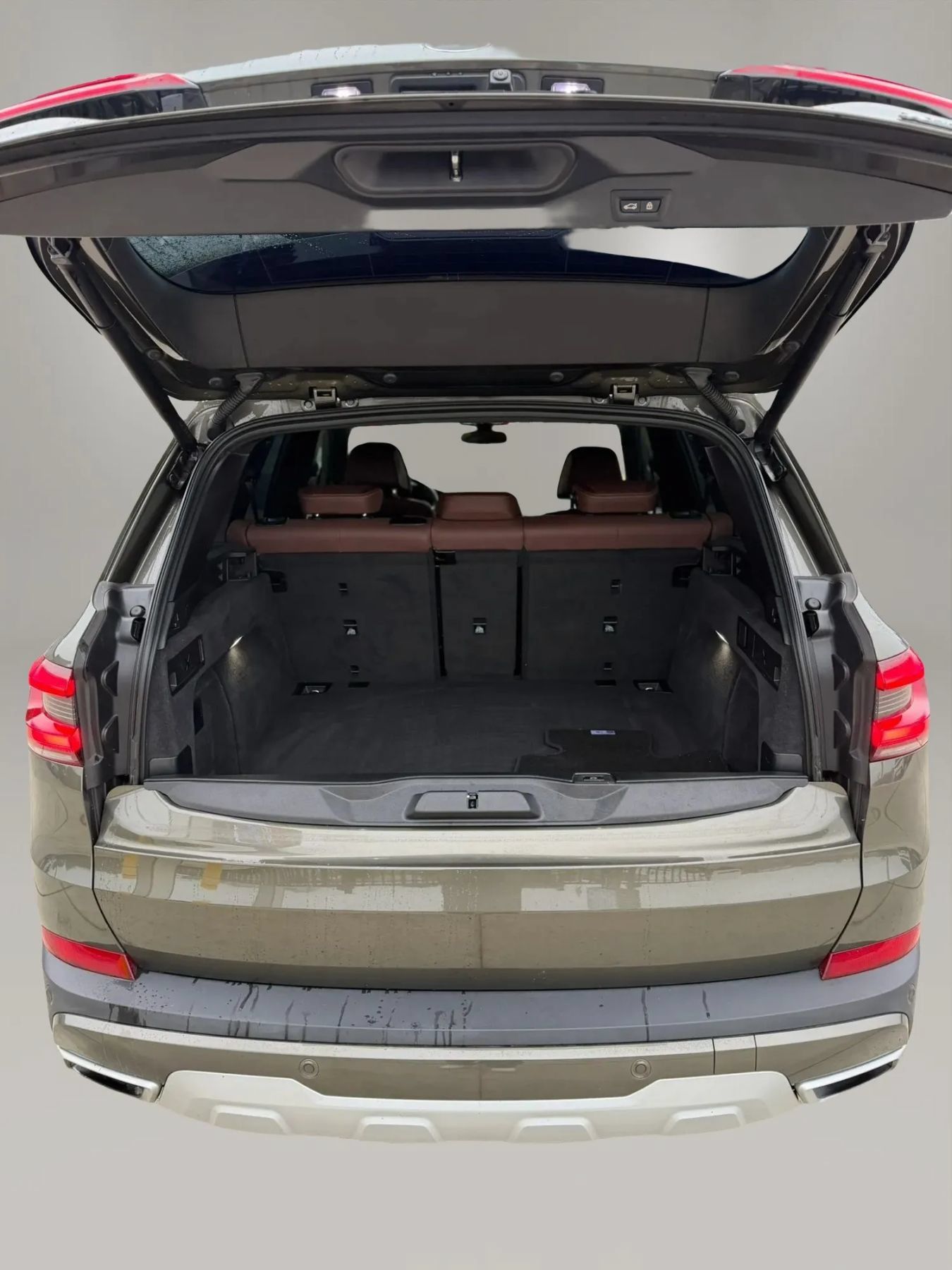 Used 2022 BMW X5 xDrive40i AWD/4WD image 8
