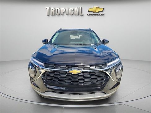 New 2026 Chevrolet Trax LT w/ Driver Confidence Package image 6