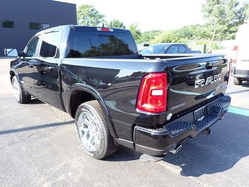 New 2026 RAM 1500 Big Horn AWD/4WD image 3