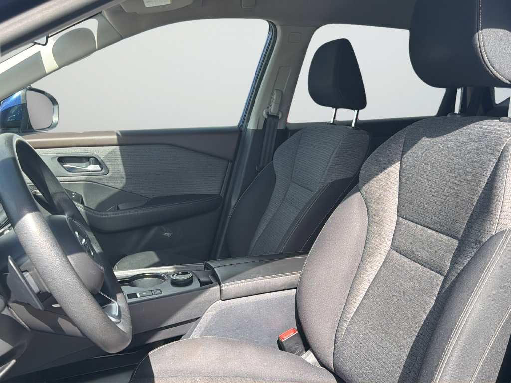 Used 2021 Nissan Rogue SV AWD/4WD image 23