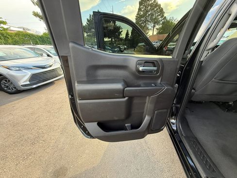 Used 2024 Chevrolet Silverado 1500 Custom AWD/4WD image 31