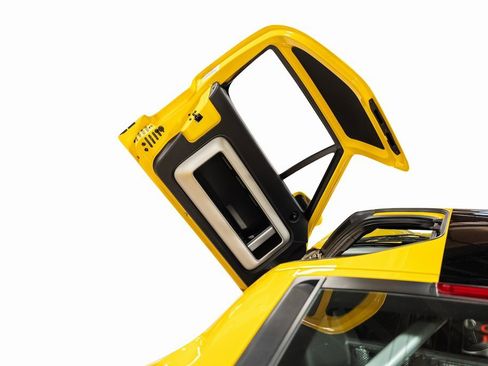 Used 2005 Ford GT image 54