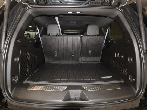 Certified 2023 GMC Yukon XL Denali w/ Advanced Technology Package AWD/4WD image 26