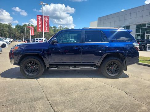 Certified 2024 Toyota 4Runner SR5 Premium w/ Moonroof Package RWD image 2