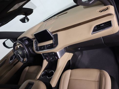 Used 2022 Chevrolet Tahoe Premier image 13