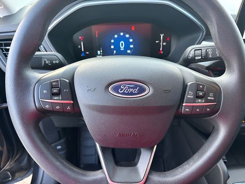 Used 2025 Ford Escape Active FWD image 13