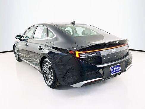 Certified 2025 Hyundai Sonata Limited image 5