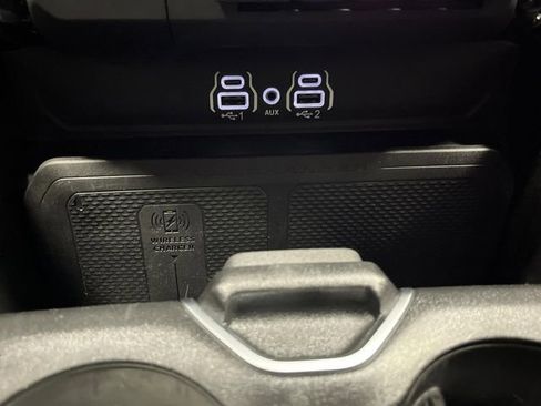 Used 2025 RAM 1500 Big Horn image 25