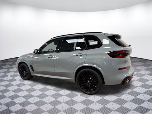 New 2026 BMW X5 xDrive40i w/ M Sport Package image 3