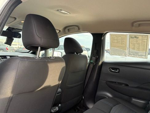 Used 2024 Nissan Leaf SV Plus image 36