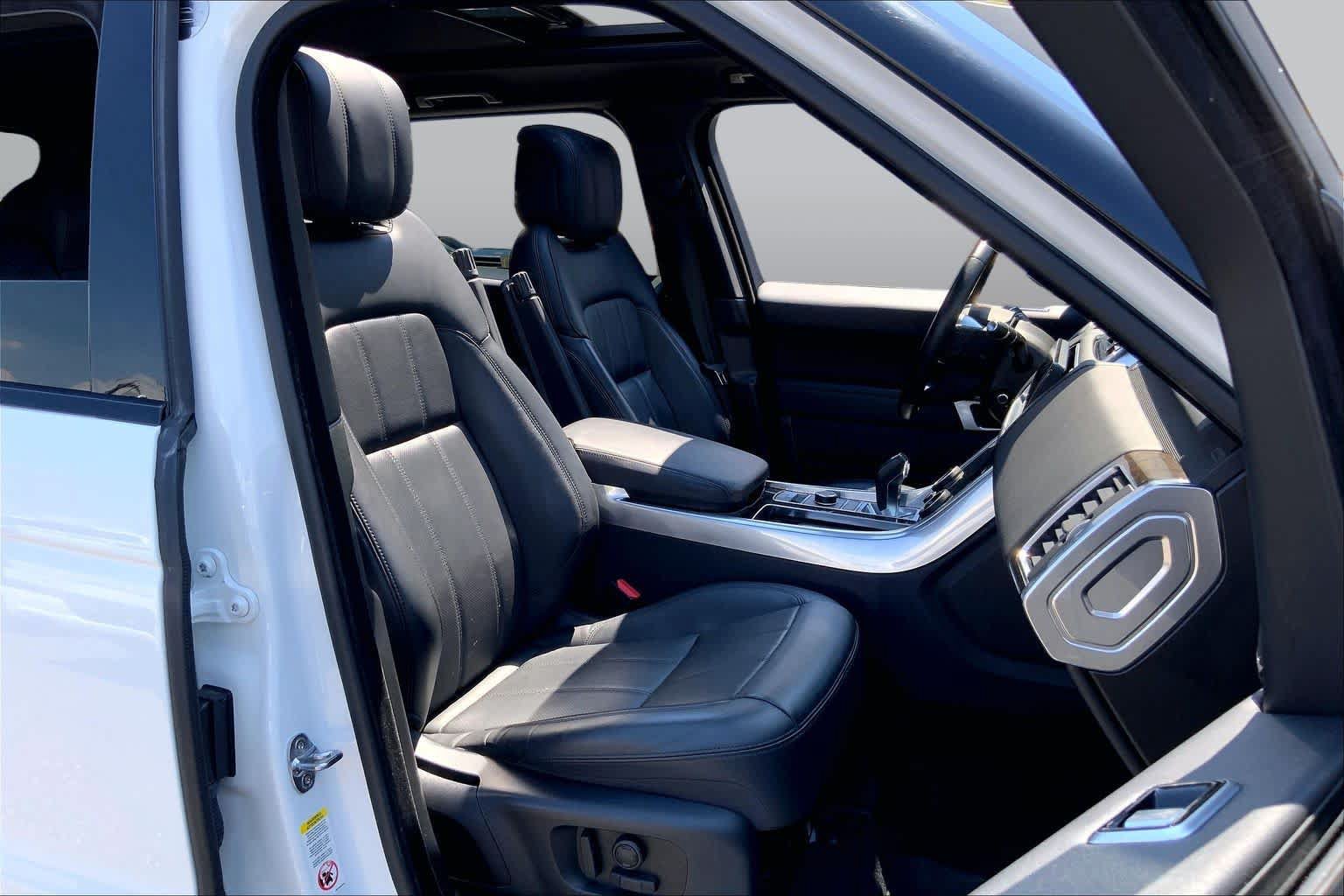Used 2020 Land Rover Range Rover Sport HSE AWD/4WD image 8
