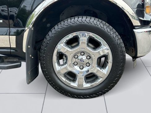 Used 2016 Ford F150 XLT w/ Equipment Group 302A Luxury AWD/4WD image 12