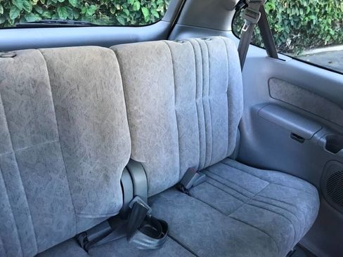 Used 1999 Toyota Sienna XLE image 20