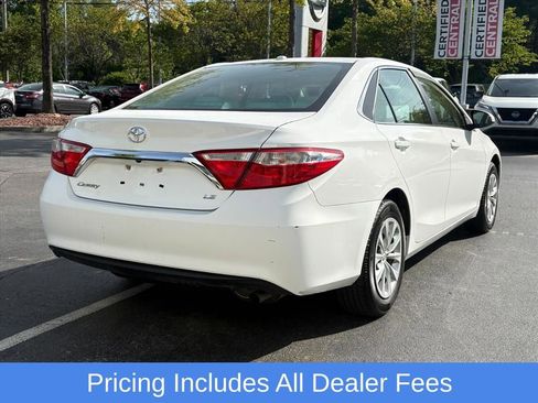 Used 2017 Toyota Camry LE FWD image 7