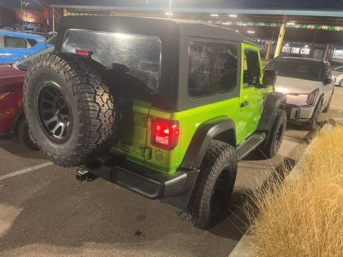 Used 2018 Jeep Wrangler Sport image 6