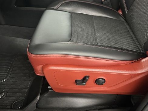 Used 2025 RAM 1500 Rebel image 14