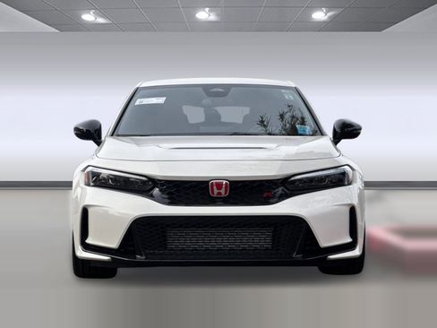 Certified 2024 Honda Civic Type R image 5