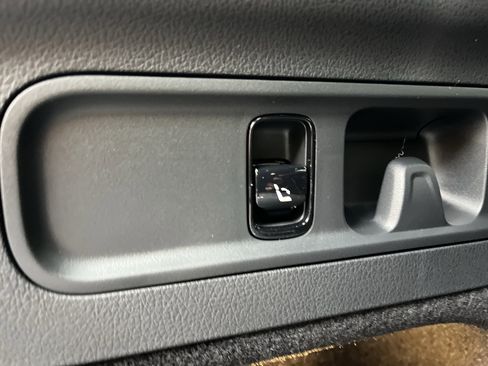 New 2026 Mercedes-Benz GLC 300 4MATIC image 11