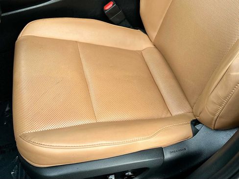 Used 2023 Lexus UX 250h FWD w/ Accessory Package (Z2) image 19